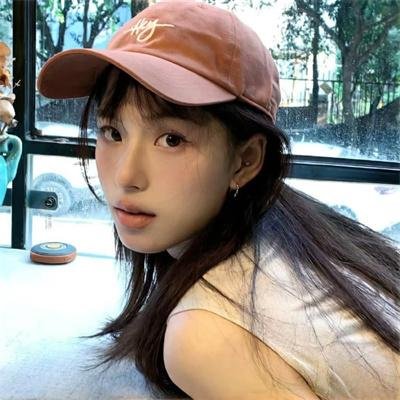 月亮在江边流淌